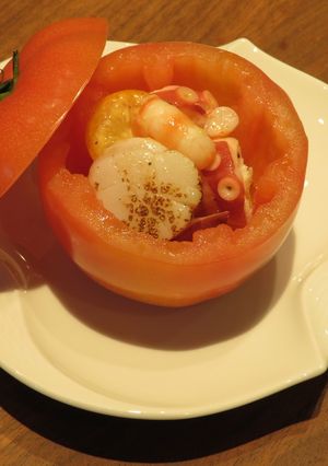 海鮮マリネ トマトの器で-レシピのメイン写真