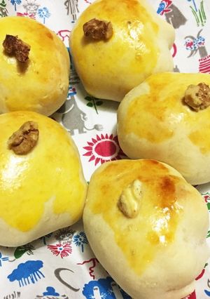 パン★くるみ&クリームチーズパン-レシピのメイン写真