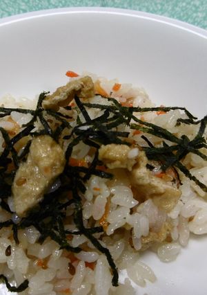 【保育園おやつ】混ぜ込みいなりずし-レシピのメイン写真
