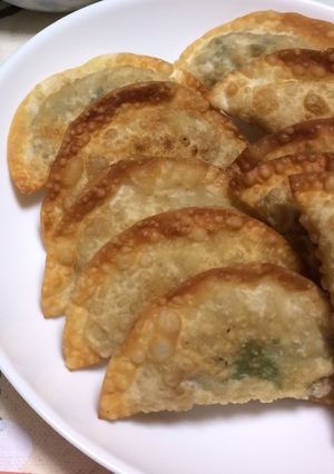 納豆とシソとチーズの揚げ餃子♡-レシピのメイン写真