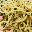 豚肉とカブの葉のパスタ
