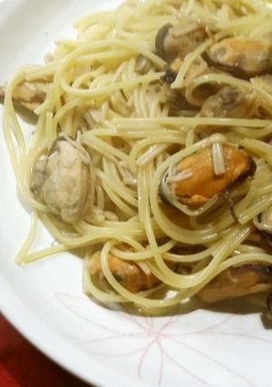 ムール貝とアサリ､えのきのパスタ-レシピのメイン写真