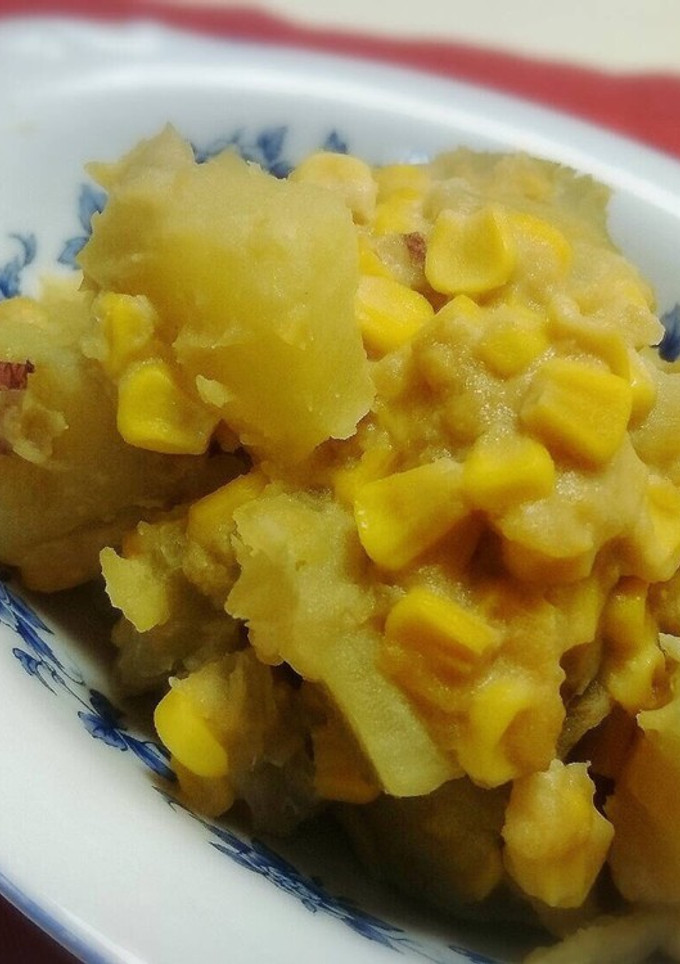 鍋に放置！さつま芋とコーン缶のミルク煮-レシピのメイン写真