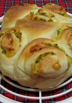 基本のパン生地で味噌マヨチーズちぎりパン-レシピのメイン写真