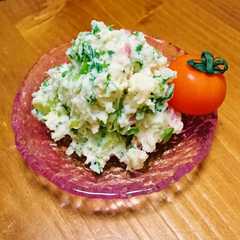 รูปของ セロリの葉っぱで☆エコなポテトサラダ