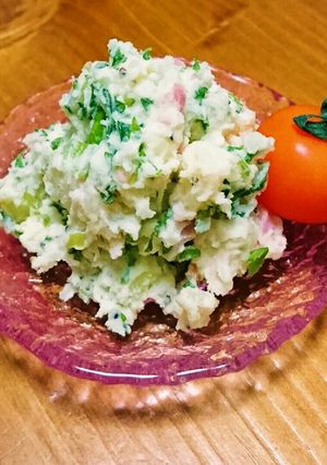 セロリの葉っぱで☆エコなポテトサラダ-レシピのメイン写真