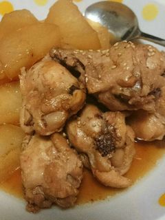 ホロホロ&しみしみ☆大根と鶏手羽元の煮物-レシピのメイン写真