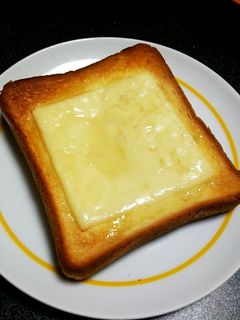 蜂チートースト✩-レシピのメイン写真