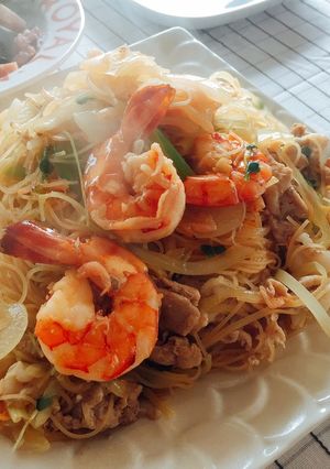 家にある材料で！五目焼きビーフン-レシピのメイン写真