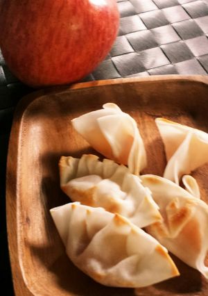 米粉の餃子の皮で　アップルパイ-レシピのメイン写真