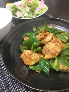 節約☆鶏胸肉とピーマンのオイスター炒め-レシピのメイン写真