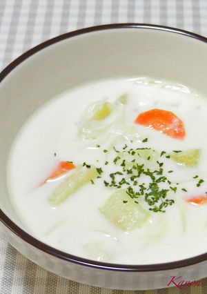 簡単コクアップ！クリームスープに粉チーズ-レシピのメイン写真