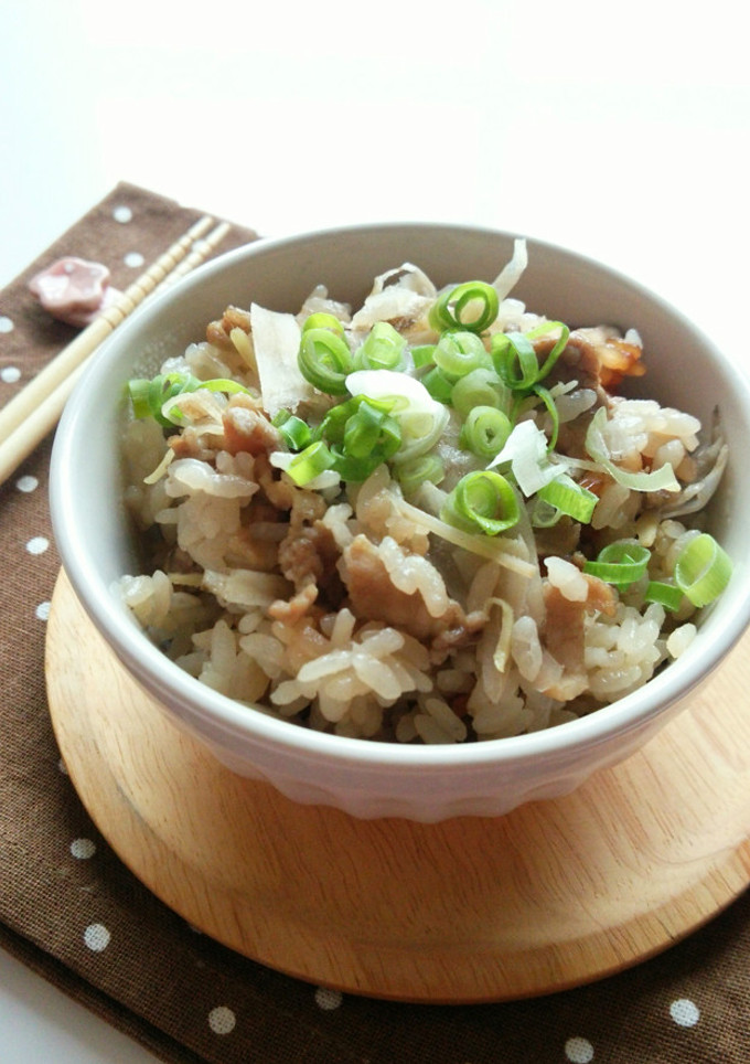 ごぼうと豚肉の生姜炊き込み御飯-レシピのメイン写真