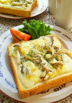 きのこが美味しい☆ピザトースト-レシピのメイン写真
