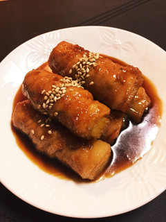 豚肉のとろ〜り甘いネギ巻き(╹◡╹)-レシピのメイン写真
