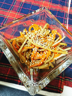 簡単小鉢♪ごぼうと人参のきんぴら-レシピのメイン写真