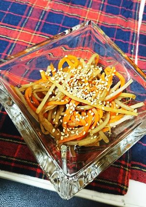 簡単小鉢♪ごぼうと人参のきんぴら-レシピのメイン写真