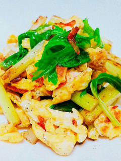 セロリと干しエビの卵炒め♪-レシピのメイン写真