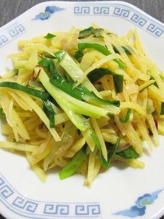 じゃがいもと搾菜のぴり辛炒め-レシピのメイン写真