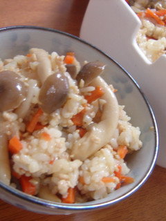 鶏ミンチそぼろ混ぜご飯-レシピのメイン写真