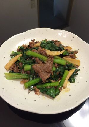 牛肉と小松菜のカレーソース炒め-レシピのメイン写真