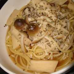 รูปของ 秋の味覚☆あっさりきのこのスープスパ
