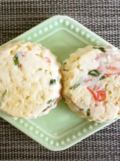 電子レンジで かにかまと大葉の豆腐饅頭-レシピのメイン写真