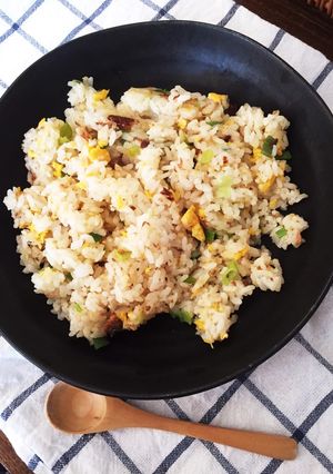 子供も大好き♡さんまの蒲焼きチャーハン-レシピのメイン写真