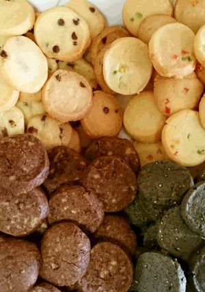 色々な味でサクサクアイスボックスクッキー-レシピのメイン写真