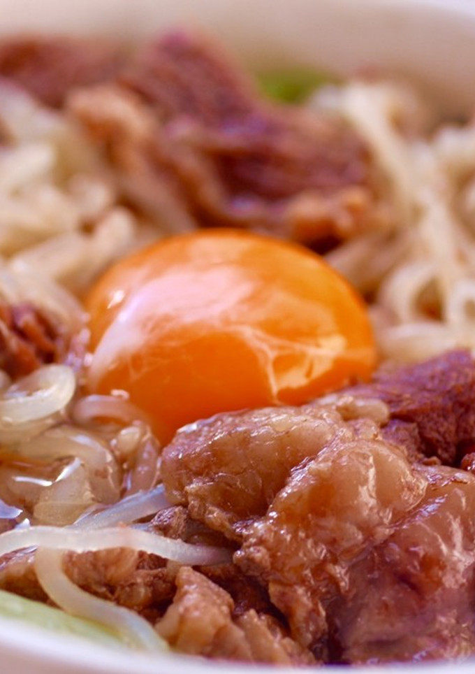 とろっとろ牛スジすき焼き丼っ！！-レシピのメイン写真