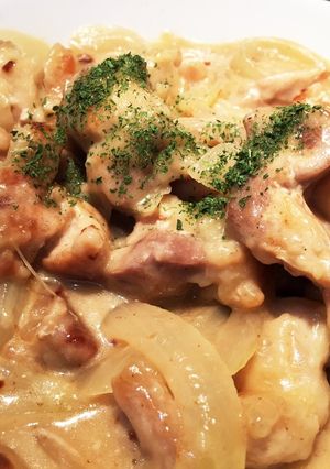 簡単で絶品☆鶏肉のクリーム煮-レシピのメイン写真