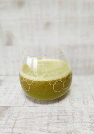 りんごとみかんのコールドプレスジュース-レシピのメイン写真