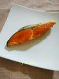 作りおきに簡単&便利♪鮭の塩焼き