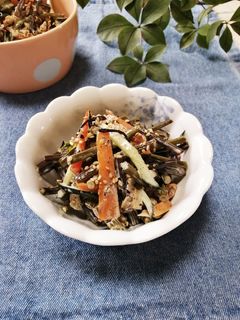 ワラビと、ひじきの和え物-レシピのメイン写真