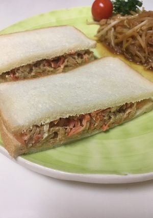 切干し大根と人参のにんにく醤油マヨサンド-レシピのメイン写真
