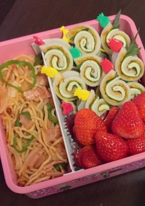 くるくる巻いて華やかに♡ちくわ大葉チーズ-レシピのメイン写真