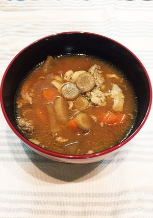 豚汁・赤味噌を入れるのが我が家の味-レシピのメイン写真