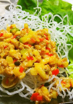 ◆ピリ辛肉味噌とパリパリ春雨の野菜包み♪-レシピのメイン写真