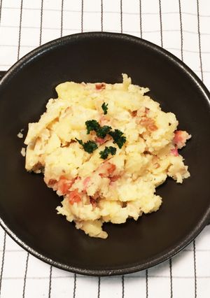 いぶりがっこ入り大人のポテトサラダ-レシピのメイン写真