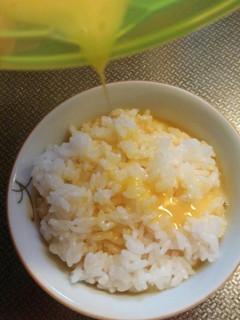 簡単にサラサラ溶き玉子☆まず玉子かけご飯-レシピのメイン写真