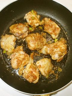 鶏もも肉の白ゴマ照り焼き♪簡単-レシピのメイン写真