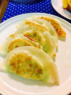 簡単★アボガドチーズ餃子-レシピのメイン写真