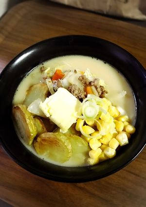 おうちで♪じゃがバターラーメン♪味噌味-レシピのメイン写真
