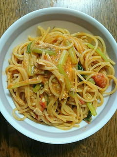 鯖の水煮で簡単トマトチーズちょい辛パスタ-レシピのメイン写真