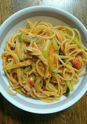 鯖の水煮で簡単トマトチーズちょい辛パスタ-レシピのメイン写真