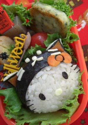 ハロウィン　キティちゃんキャラ弁-レシピのメイン写真