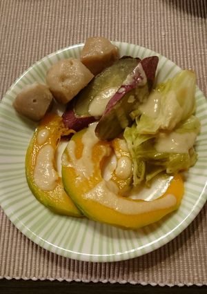 蒸し野菜の白味噌仕立てソースがけ-レシピのメイン写真