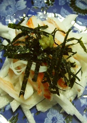 千切り長芋とカニ風味かまぼこのわさび醤油-レシピのメイン写真
