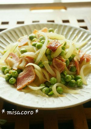 mえんどう豆とベーコンのにんにく炒め-レシピのメイン写真