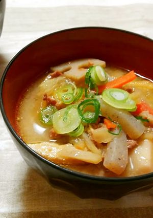 根菜たっぷり♪具だくさん豚汁-レシピのメイン写真